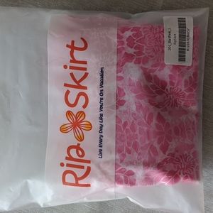 NWT Ripskirt Bali Pink size L